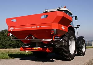 Kuhn Spreader Charts