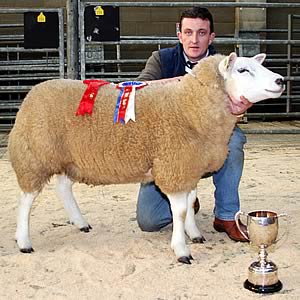 Mark Keighley with his 2009 Skipton Winter Texel supreme champion