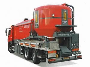 The mobile mixer is made by Tropper in Austria