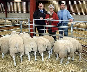 Dunbia’s Glynne Jones, Beltex Sheep Society’s chairman, Maimie Paterson and launch host farmer, Ian Knight