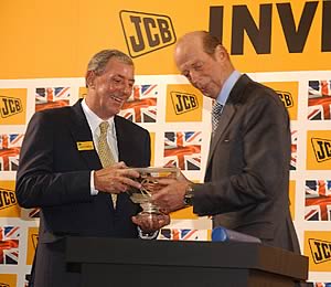 JCB celebrated its 61st birthday in style today by being presented with a Queen’s Award by HRH The Duke of Kent.