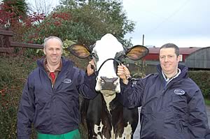 Wallace Patton and Wilson Patton with Ards Juror I Ruth EX94 4E