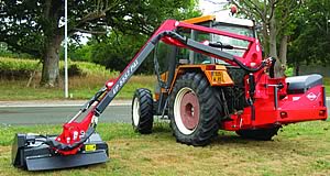 Kuhn Poly-Longer 300 hedgecutter