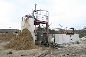 FAN screw press separator and a bulk storage area for extracted fibre