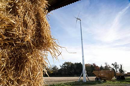 Windcrop small-scale farm turbine