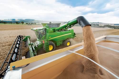 New John Deere T-Series combine