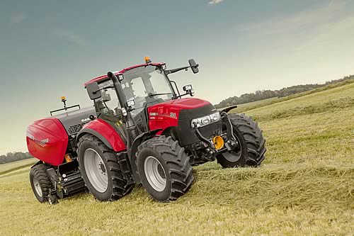 Luxxum 120 with RB545 baler