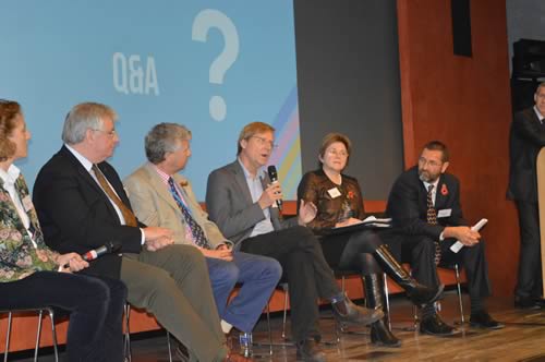 Industry leaders debate responsible use of antibiotics at the 2015 conference